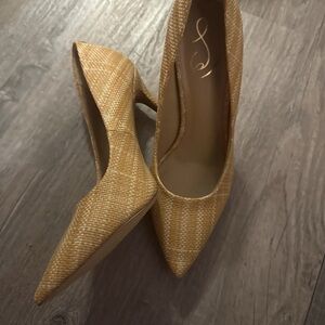 Elegant Tan Women's Heels